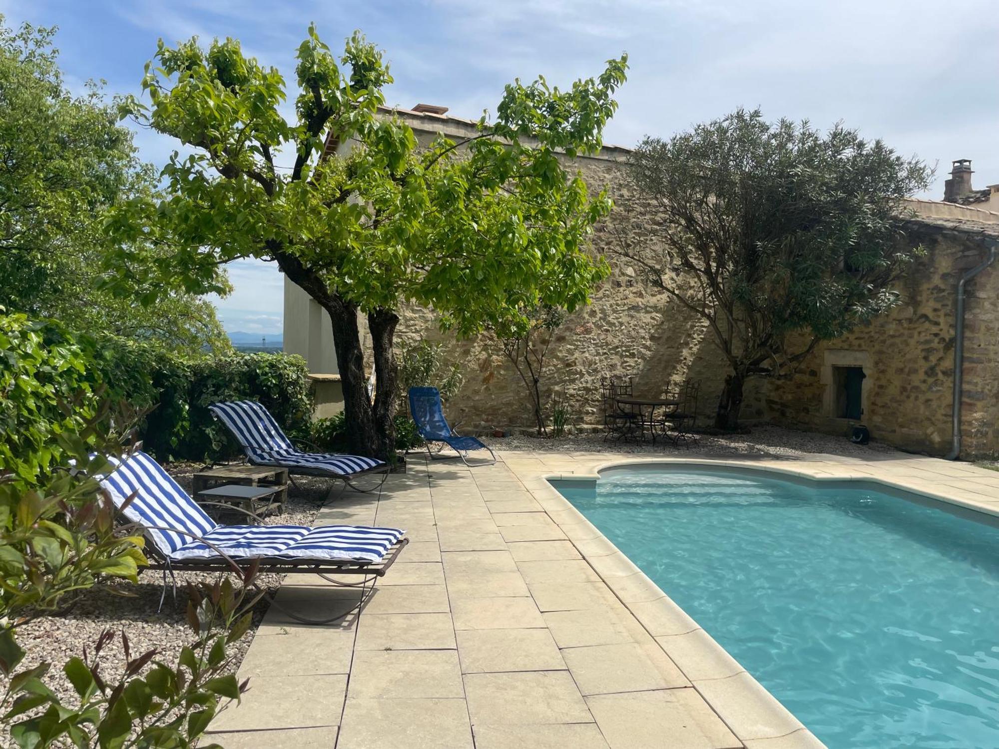Maison Des Bourgades Saint-Julien-de-Peyrolas Εξωτερικό φωτογραφία